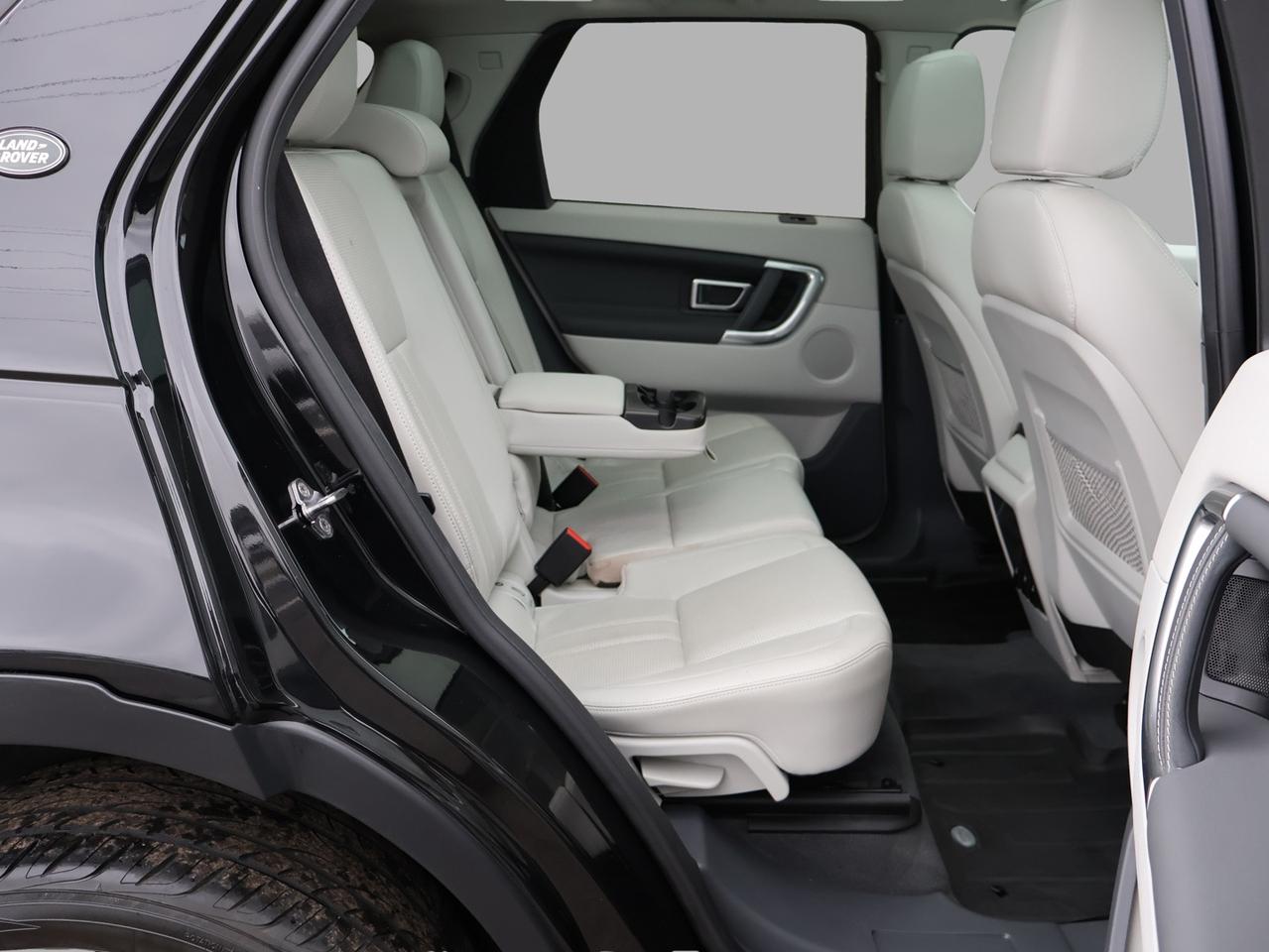 2016 Land Rover Discovery Sport HSE AWD CERTIFIED *ACCIDENT FREE*LAND ROVER MAINTAIN* CAMAERA BLUETOOTH LEATHER HEATED SEATS PANO ROOF CRUISE ALLOYS Photo