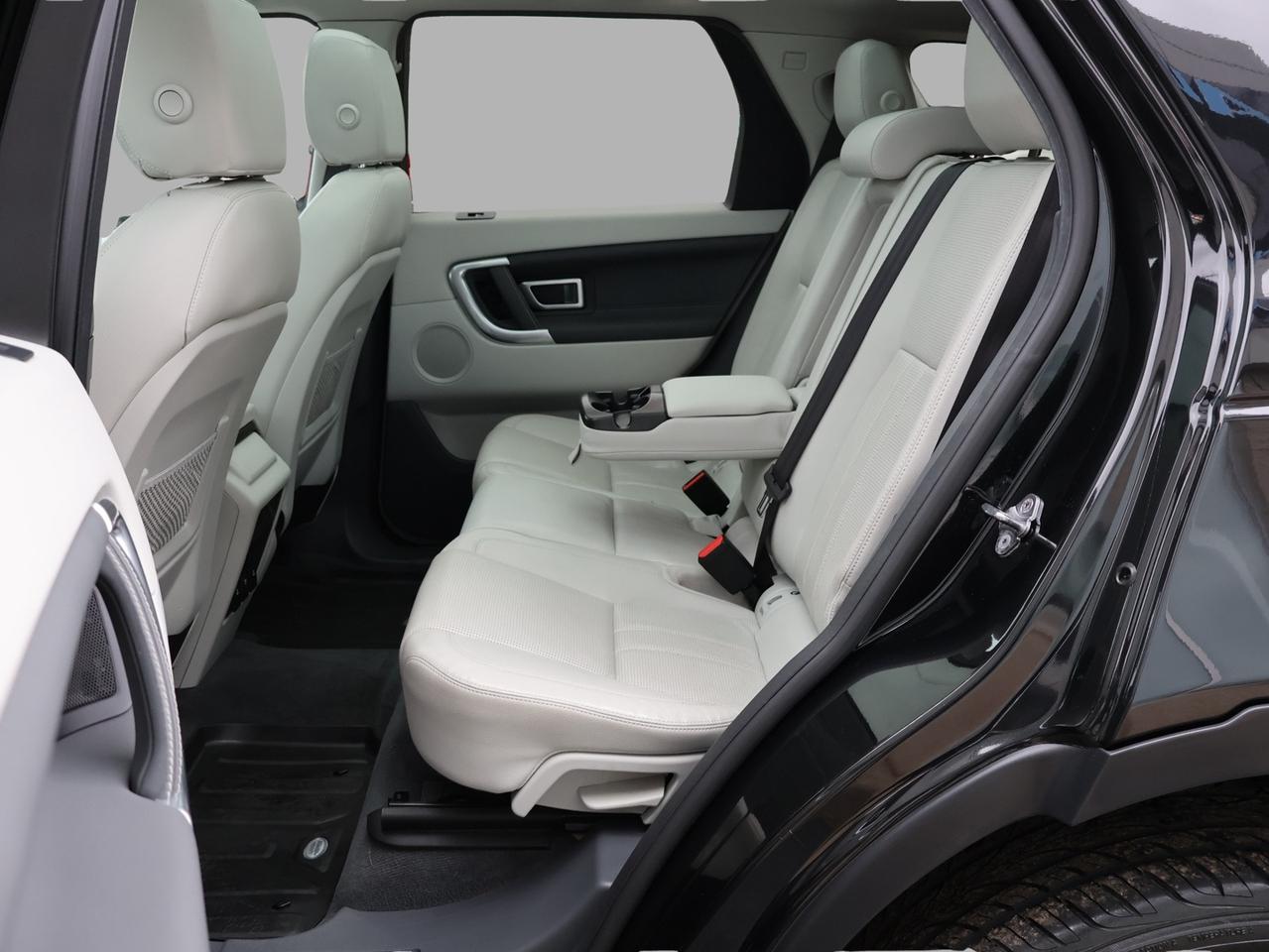 2016 Land Rover Discovery Sport HSE AWD CERTIFIED *ACCIDENT FREE*LAND ROVER MAINTAIN* CAMAERA BLUETOOTH LEATHER HEATED SEATS PANO ROOF CRUISE ALLOYS Photo