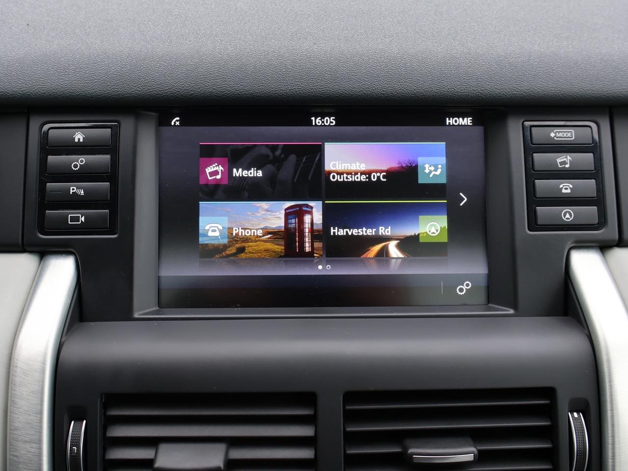 2016 Land Rover Discovery Sport HSE AWD CERTIFIED *ACCIDENT FREE*LAND ROVER MAINTAIN* CAMAERA BLUETOOTH LEATHER HEATED SEATS PANO ROOF CRUISE ALLOYS Photo