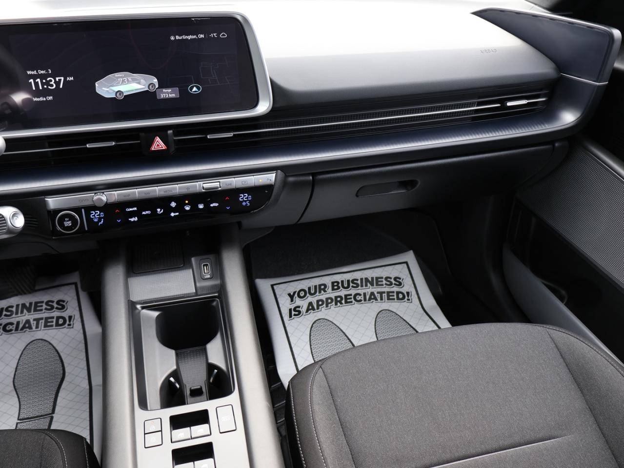 2024 Hyundai IONIQ 6 PREFERRED AWD CERTIFIED *ACCIDENT FREE* CAMERA NAV BLUETOOTH HEATED SEATS CRUISE ALLOYS - Photo #10