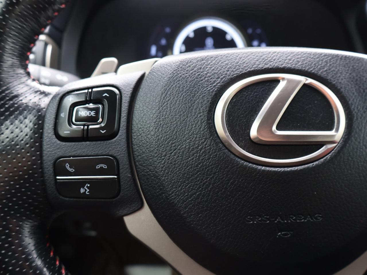 2018 Lexus IS 300 F-SPORT AWD CERTIFIED *SERVICE RECORDS* CAMERA NAV BLUETOOTH LEATHER HEATED SEATS SUNROOF CRUISE ALLOYS - Photo #36