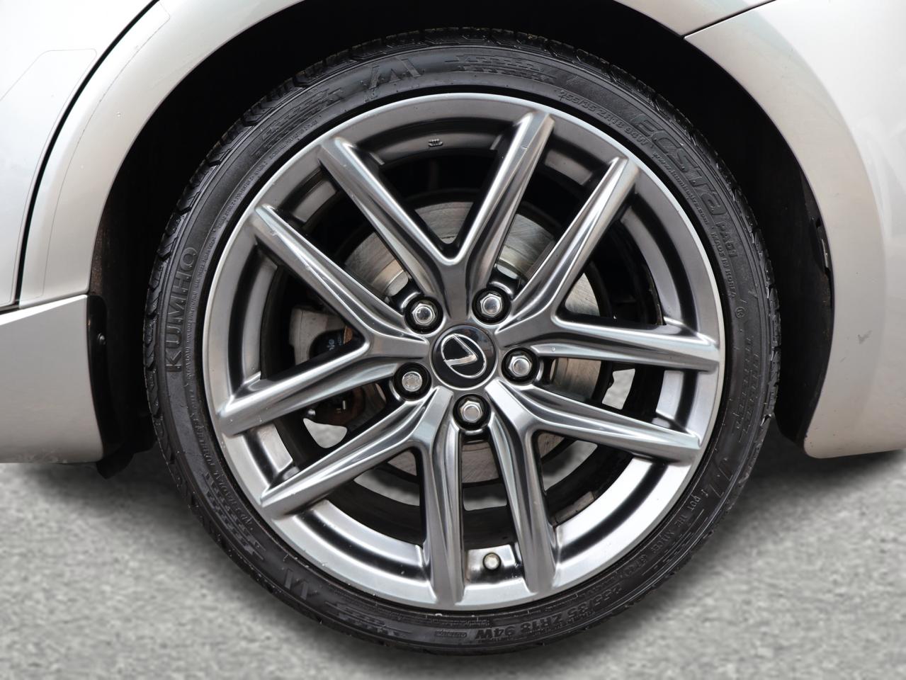 2018 Lexus IS 300 F-SPORT AWD CERTIFIED *SERVICE RECORDS* CAMERA NAV BLUETOOTH LEATHER HEATED SEATS SUNROOF CRUISE ALLOYS - Photo #44