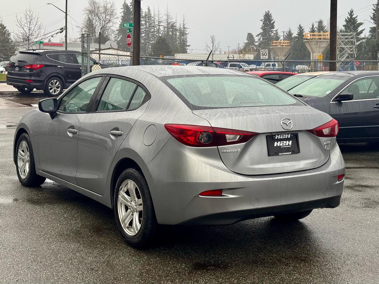 2014 Mazda MAZDA3 GX-SKY FINANCING AVAILABLE Photo7
