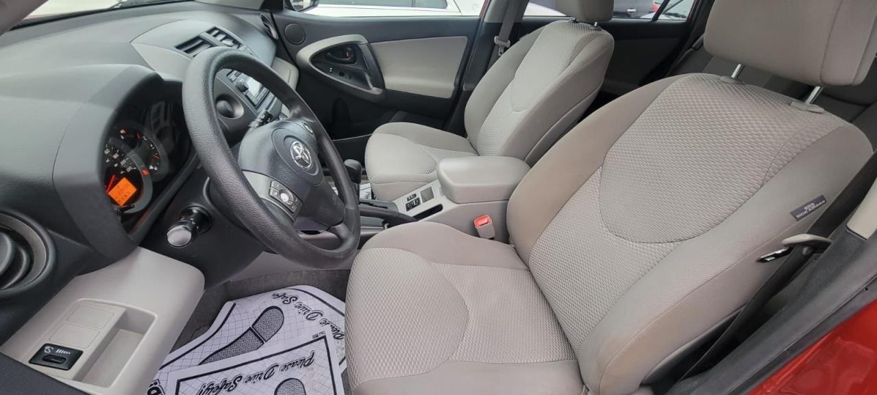 2012 Toyota RAV4 BASE - Photo #9