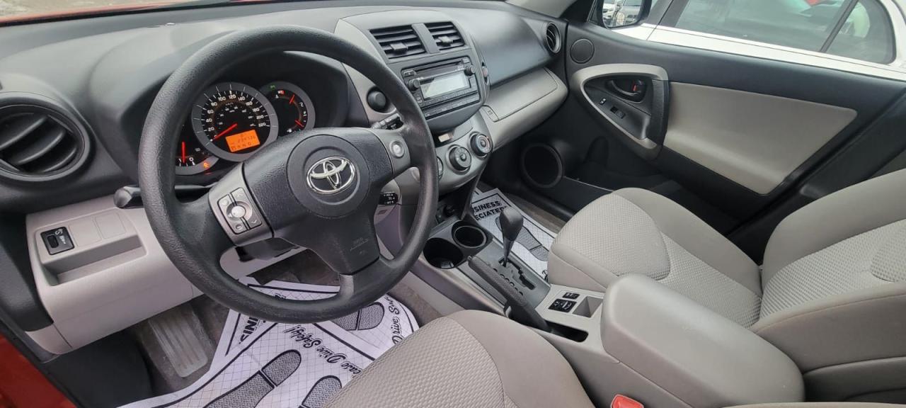 2012 Toyota RAV4 BASE - Photo #10