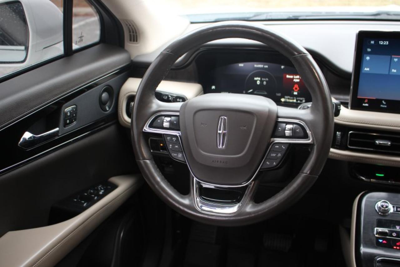 2021 Lincoln Nautilus Reserve*LowKs*AWD*Heated Leather*Moon Roof*CarPlay Photo