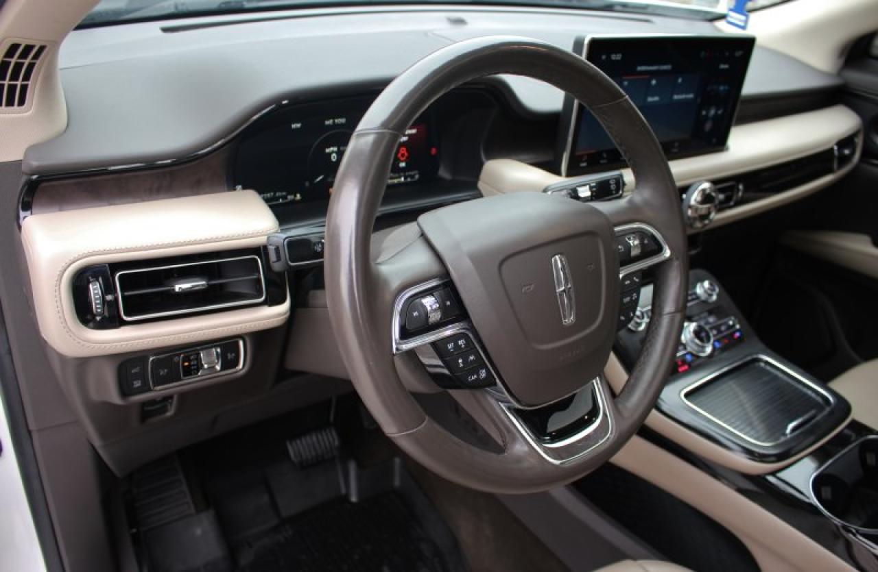 2021 Lincoln Nautilus Reserve*LowKs*AWD*Heated Leather*Moon Roof*CarPlay Photo