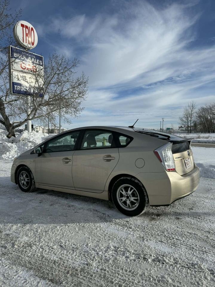 2011 Toyota Prius 5DR HB - Photo #12