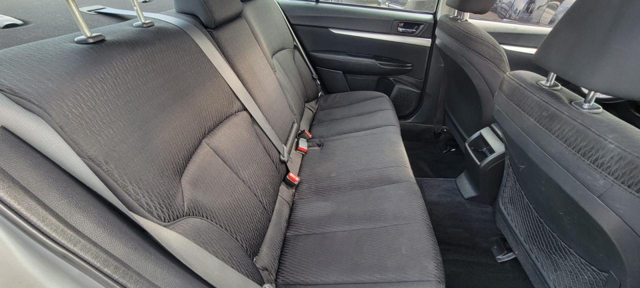 2010 Subaru Legacy 2.5i w/Limited Pkg - Photo #17