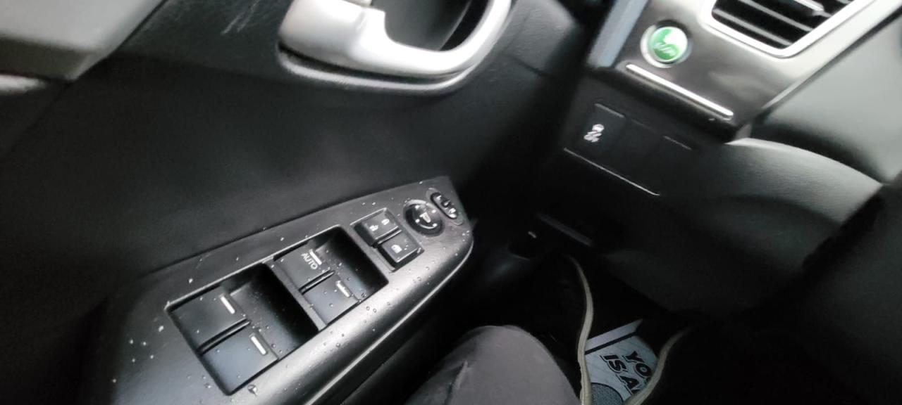 2015 Honda Civic Touring - Photo #6