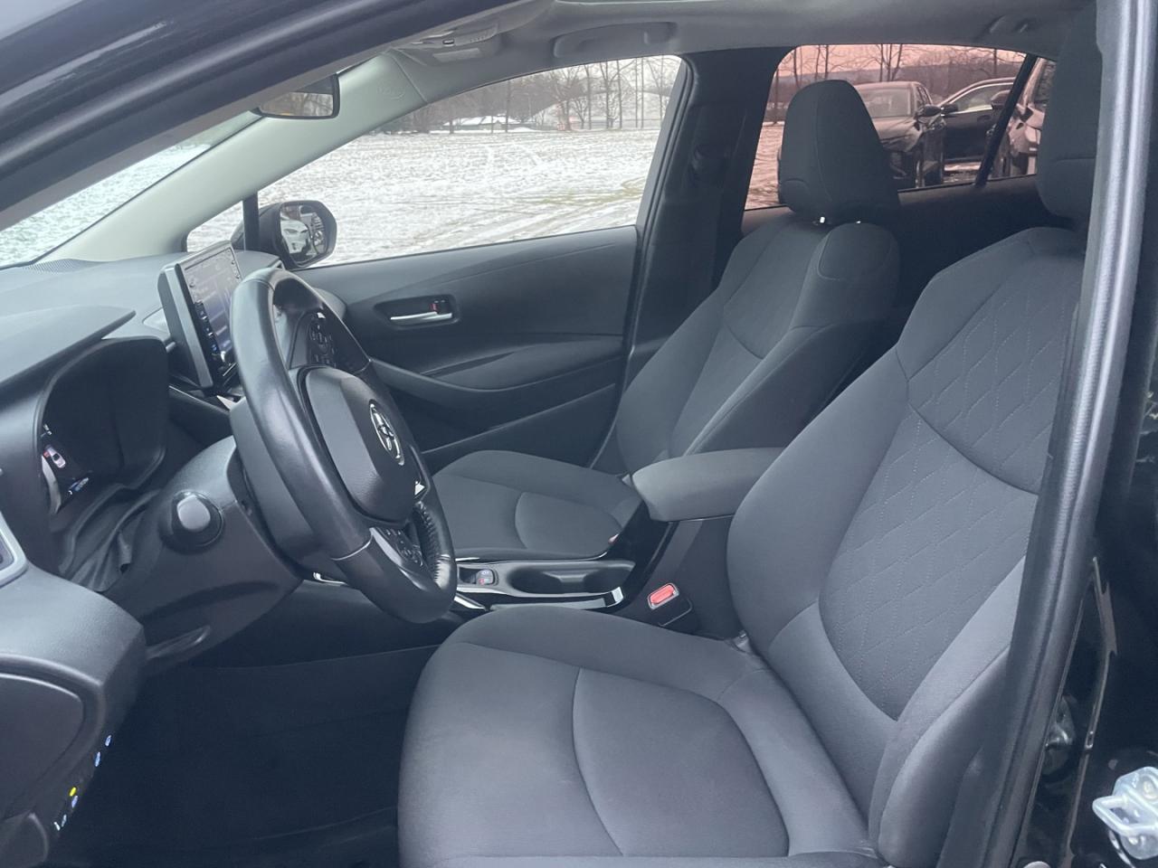 2021 Toyota Corolla LE Upgrade *Sunroof/One Owner - Photo #10