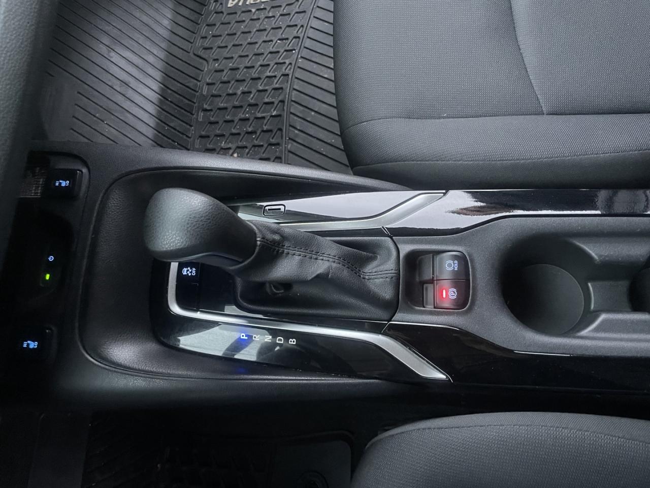 2021 Toyota Corolla LE Upgrade *Sunroof/One Owner - Photo #19