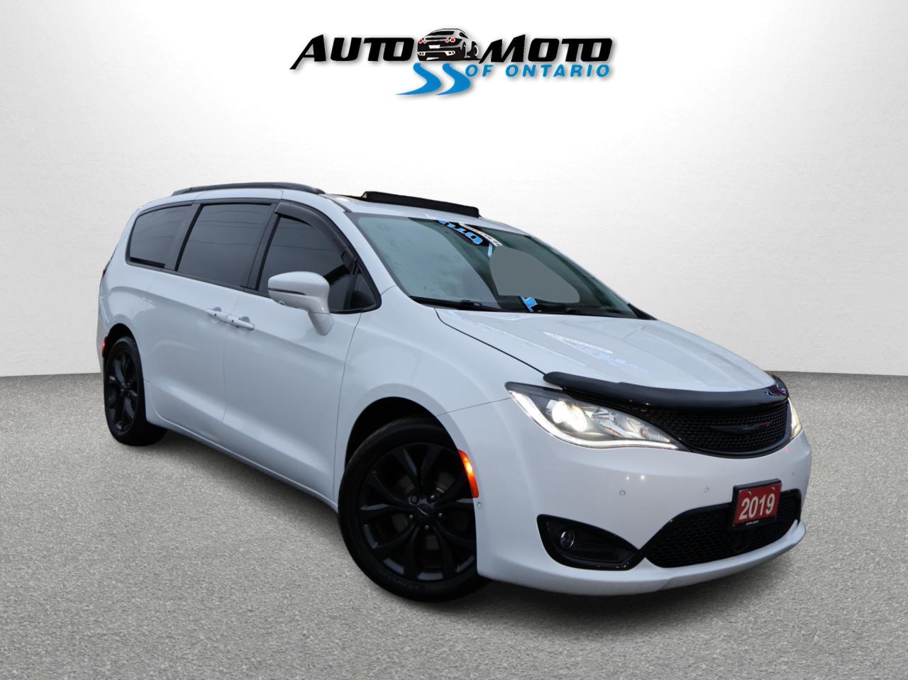 2019 Chrysler Pacifica LIMITED S-PKG CERTIFIED *ACCIDENT FREE*7 SEATS* NAVI 360 CAMERA P.ROOF LEATHER COOL/HEAT SEATS/STEERING P.SENSORS