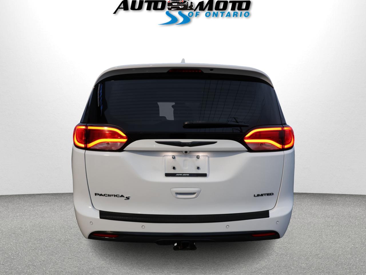 2019 Chrysler Pacifica LIMITED S-PKG CERTIFIED *ACCIDENT FREE*7 SEATS* NAVI 360 CAMERA P.ROOF LEATHER COOL/HEAT SEATS/STEERING P.SENSORS - Photo #5