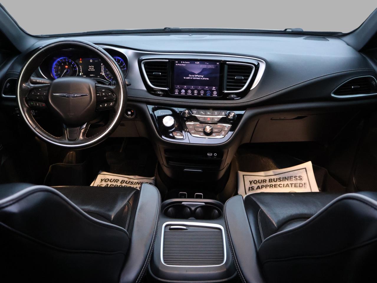 2019 Chrysler Pacifica LIMITED S-PKG CERTIFIED *ACCIDENT FREE*7 SEATS* NAVI 360 CAMERA P.ROOF LEATHER COOL/HEAT SEATS/STEERING P.SENSORS - Photo #11