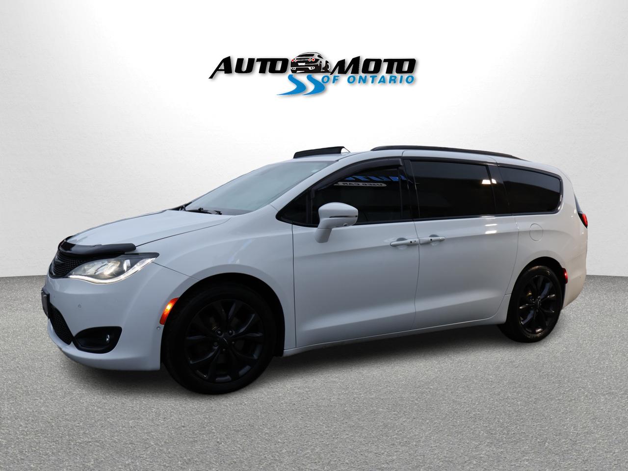 2019 Chrysler Pacifica LIMITED S-PKG CERTIFIED *ACCIDENT FREE*7 SEATS* NAVI 360 CAMERA P.ROOF LEATHER COOL/HEAT SEATS/STEERING P.SENSORS Photo2