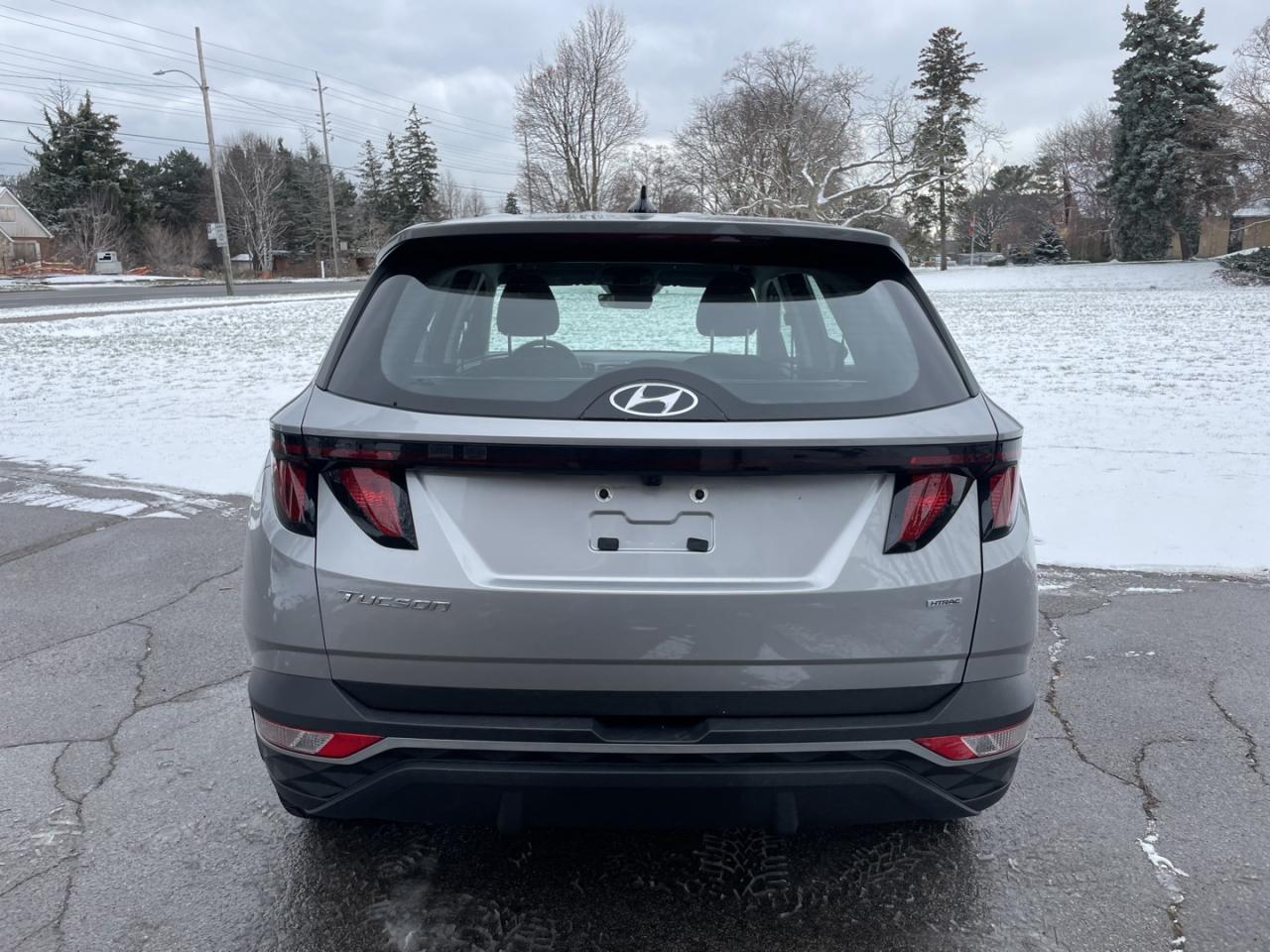 2023 Hyundai Tucson Essential AWD *One Owner / Clean Carfax Photo4