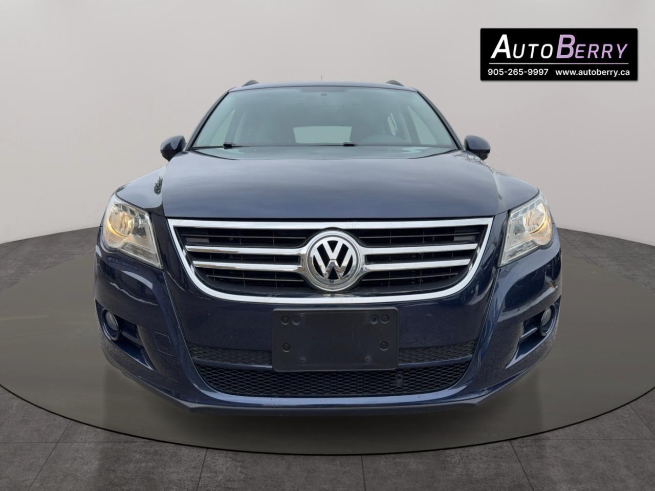 2011 Volkswagen Tiguan 4dr Auto Trendline 4Motion Photo2