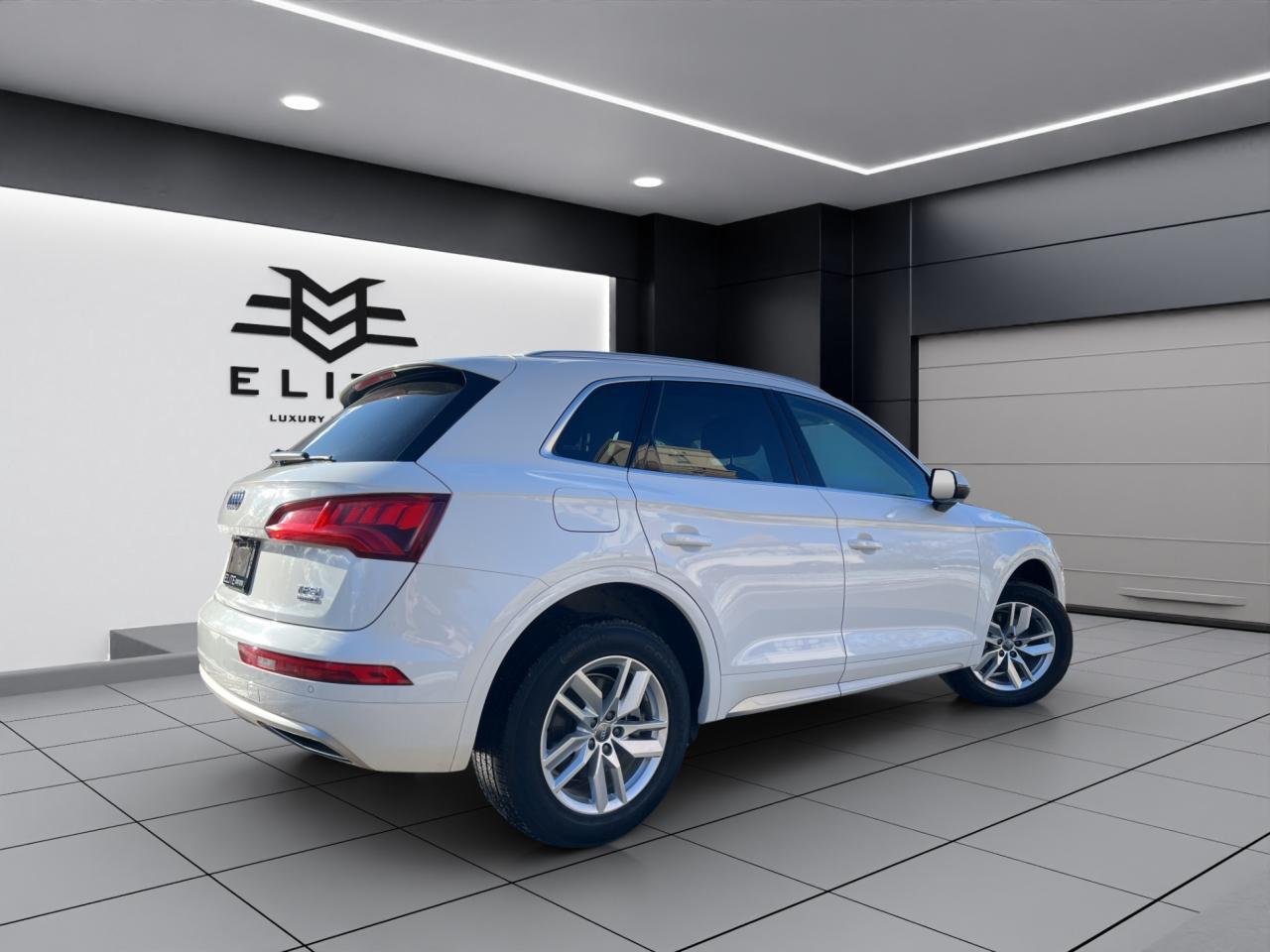 2018 Audi Q5 2.0T Quattro - Awd - Leather - Low Kms !! Photo