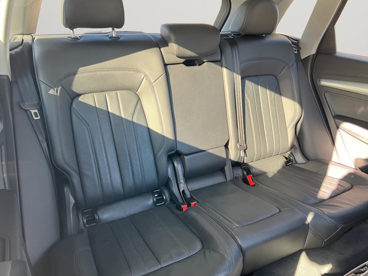 2018 Audi Q5 2.0T Quattro - Awd - Leather - Low Kms !! Photo