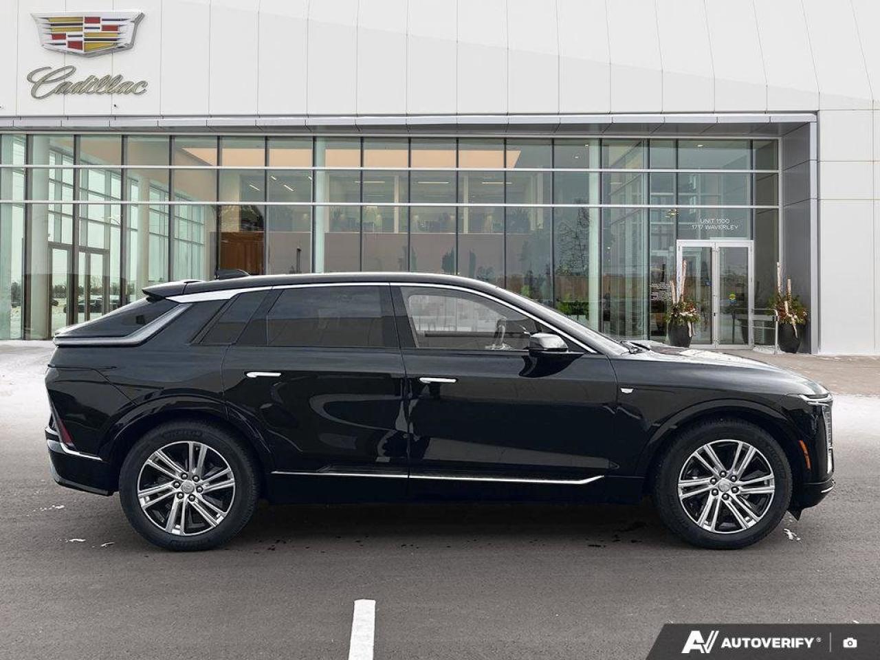 2024 Cadillac LYRIQ TECH-505KM EV RANGE-FULL WARRANTY-CLEAN CARFAX Photo