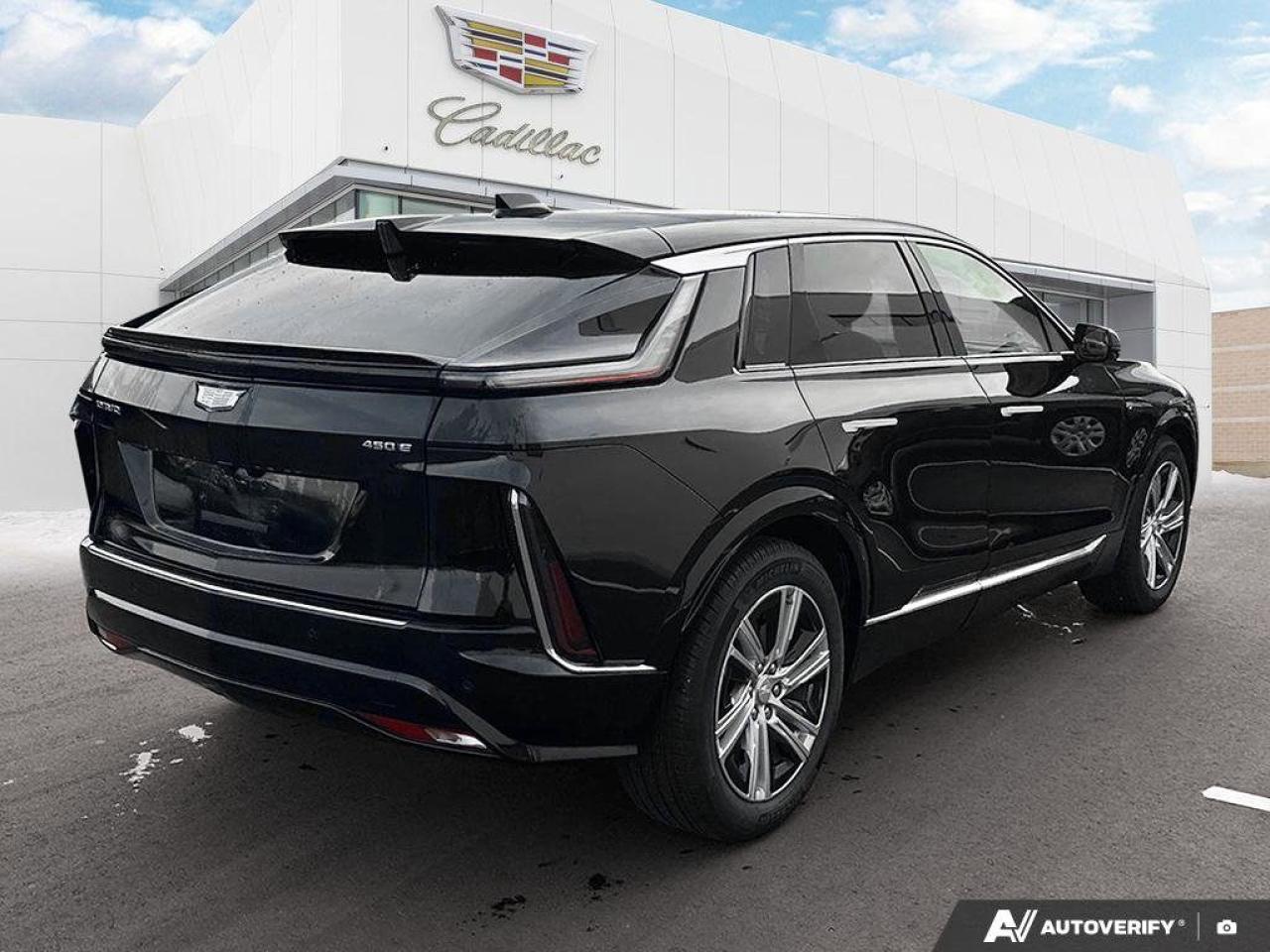 2024 Cadillac LYRIQ TECH-505KM EV RANGE-FULL WARRANTY-CLEAN CARFAX Photo