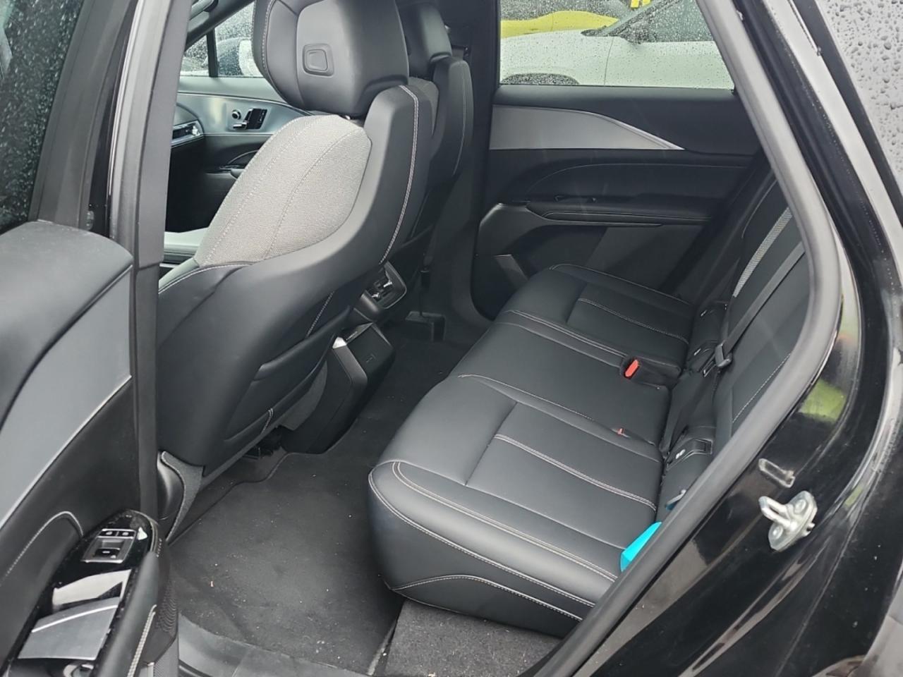 2024 Cadillac LYRIQ TECH-505KM EV RANGE-FULL WARRANTY-CLEAN CARFAX Photo