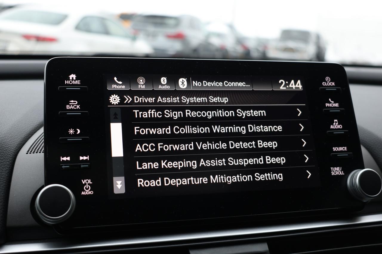 2019 Honda Accord SPORT - CLEAN CARFAX|SUNROOF|CAMERA|LANEKEEP Photo