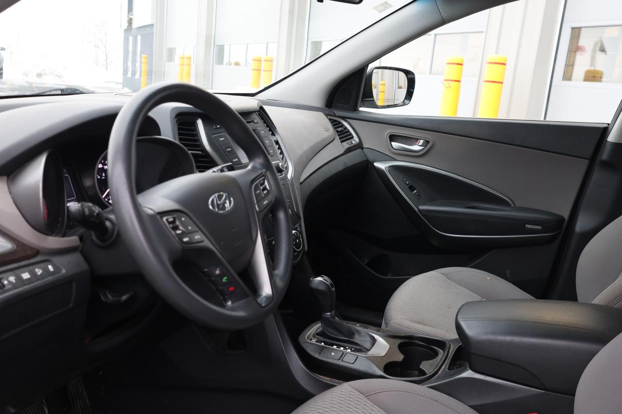 2018 Hyundai Santa Fe Sport AS IS - AS TRADE SPECIAL Photo