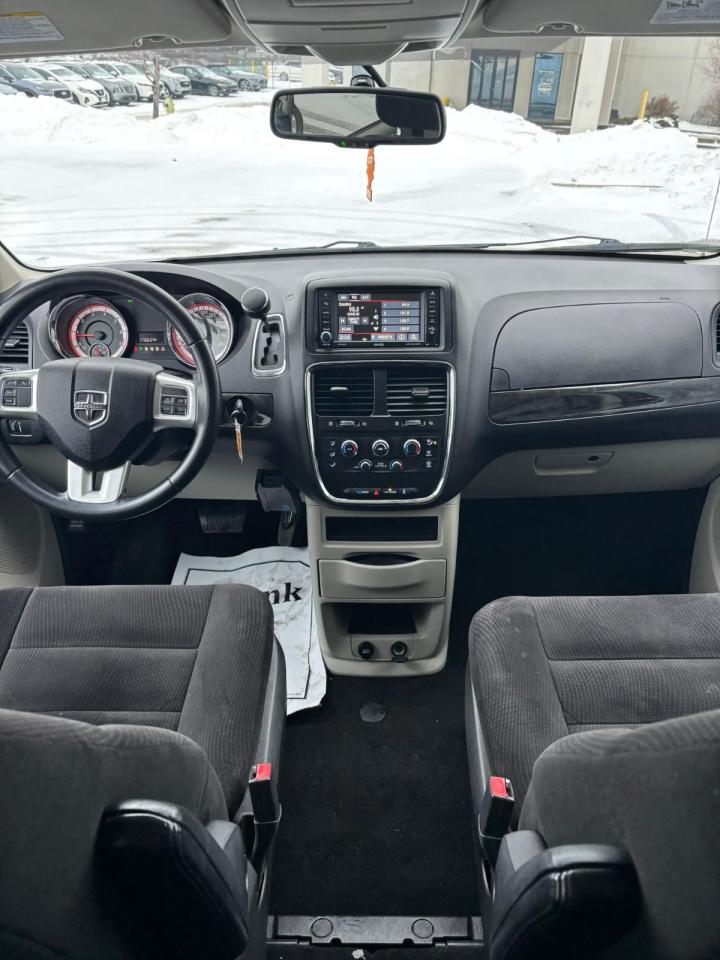 2014 Dodge Grand Caravan SE | NEW YEAR SPECIAL! Photo