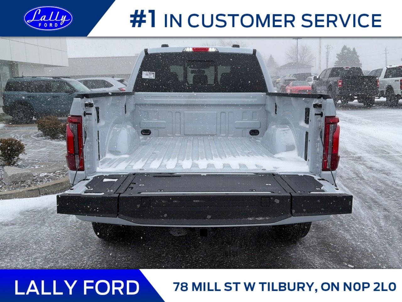 2025 Ford F-150 Lariat 4WD SuperCrew 6.5' Box Photo4