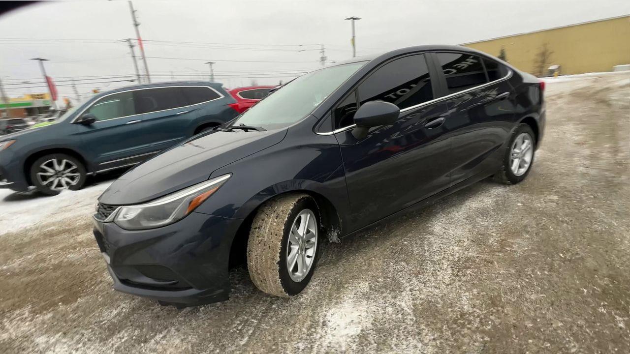 2016 Chevrolet Cruze LT Auto FWD, HEATED FRONT SEATS, SIRIUS XM, BACK UP CAM, PUSH TO START!! Photo3