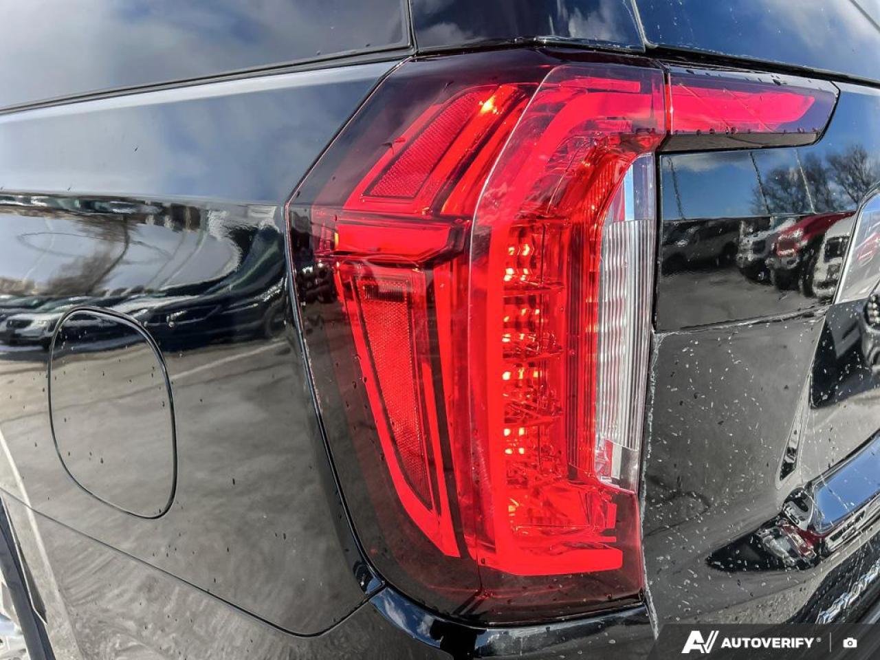 2021 GMC Yukon XL Denali DENALI ULTIMATE PKG | ACCIDENT FREE | 1 OWNER Photo