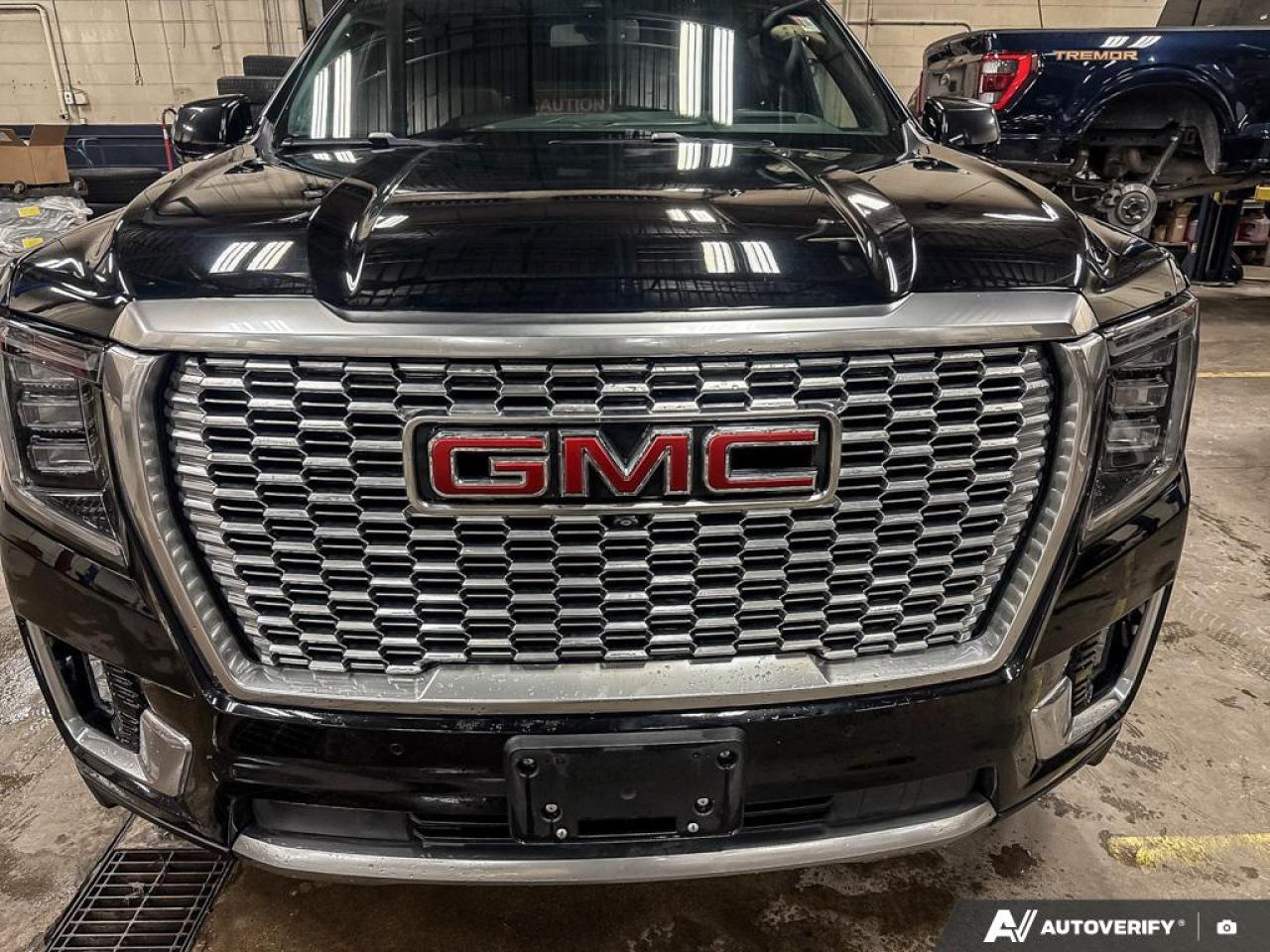2021 GMC Yukon XL Denali PREM PKG | NO ACCIDENTS | 1 OWNER | REAR MEDIA SYS Photo