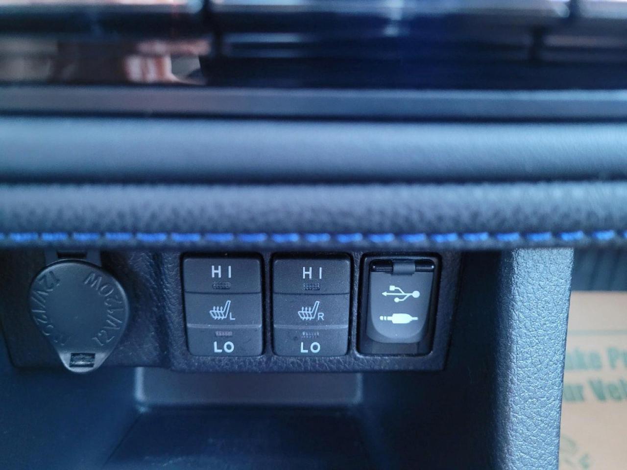 2018 Toyota Corolla SE CVT Photo