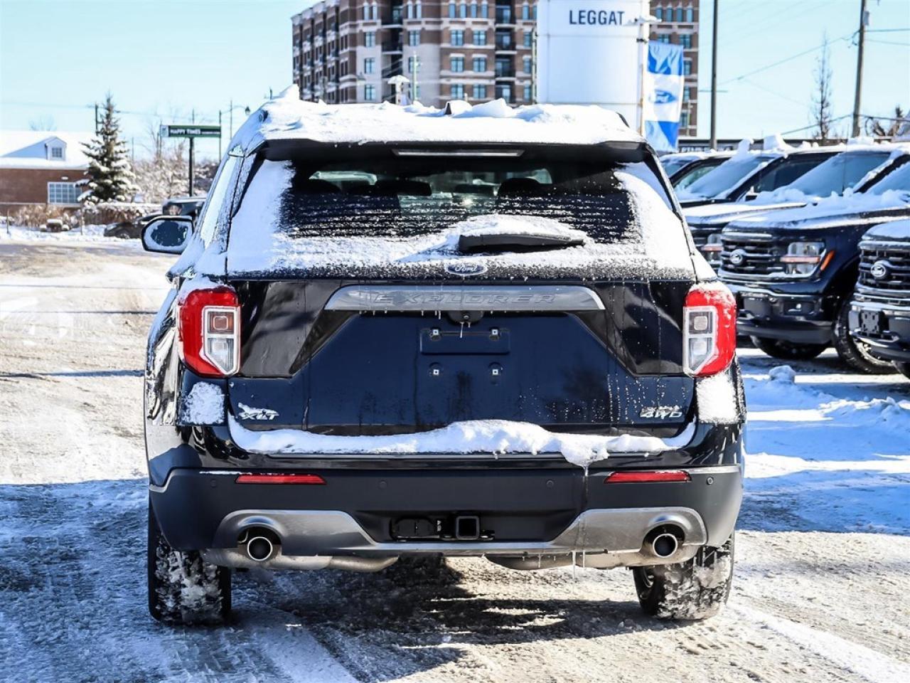 2022 Ford Explorer XLT 4WD Photo