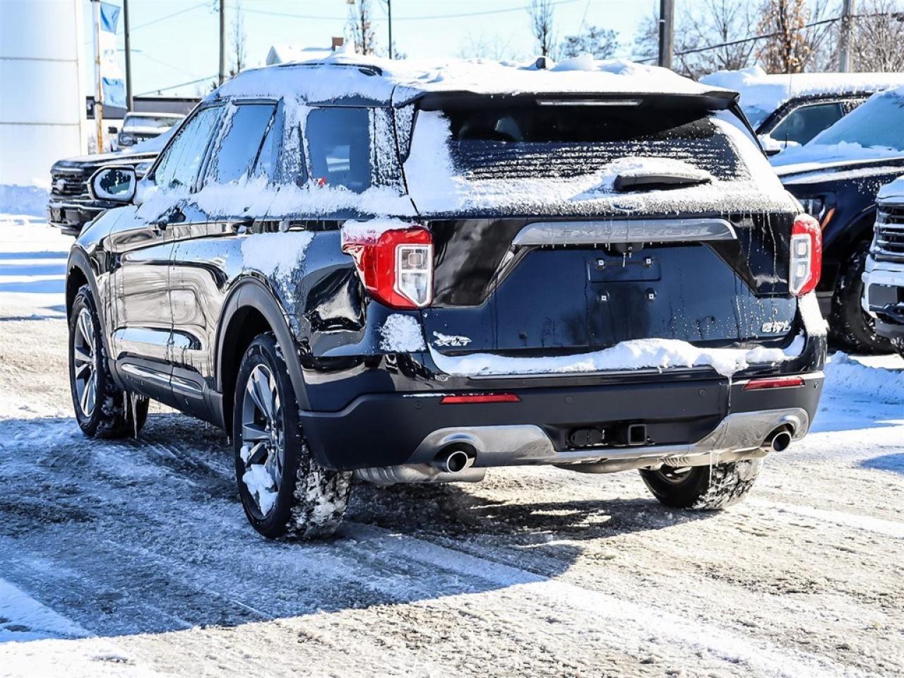 2022 Ford Explorer XLT 4WD Photo