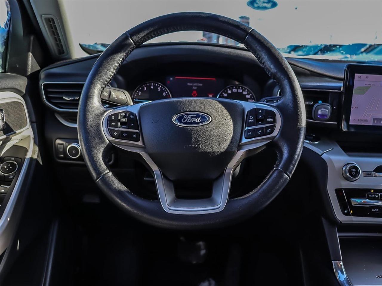 2022 Ford Explorer XLT 4WD Photo