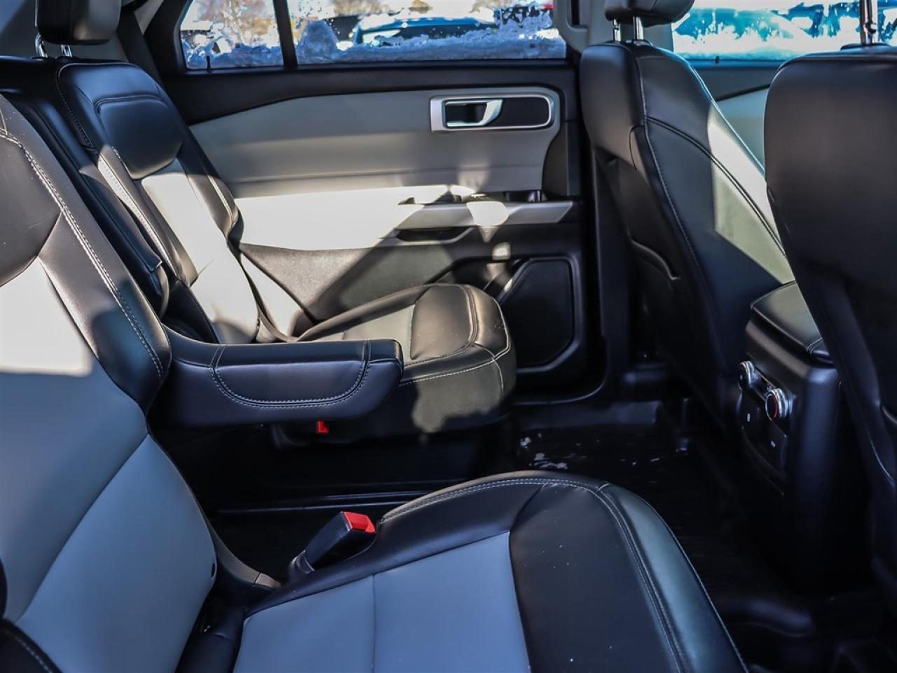 2022 Ford Explorer XLT 4WD Photo