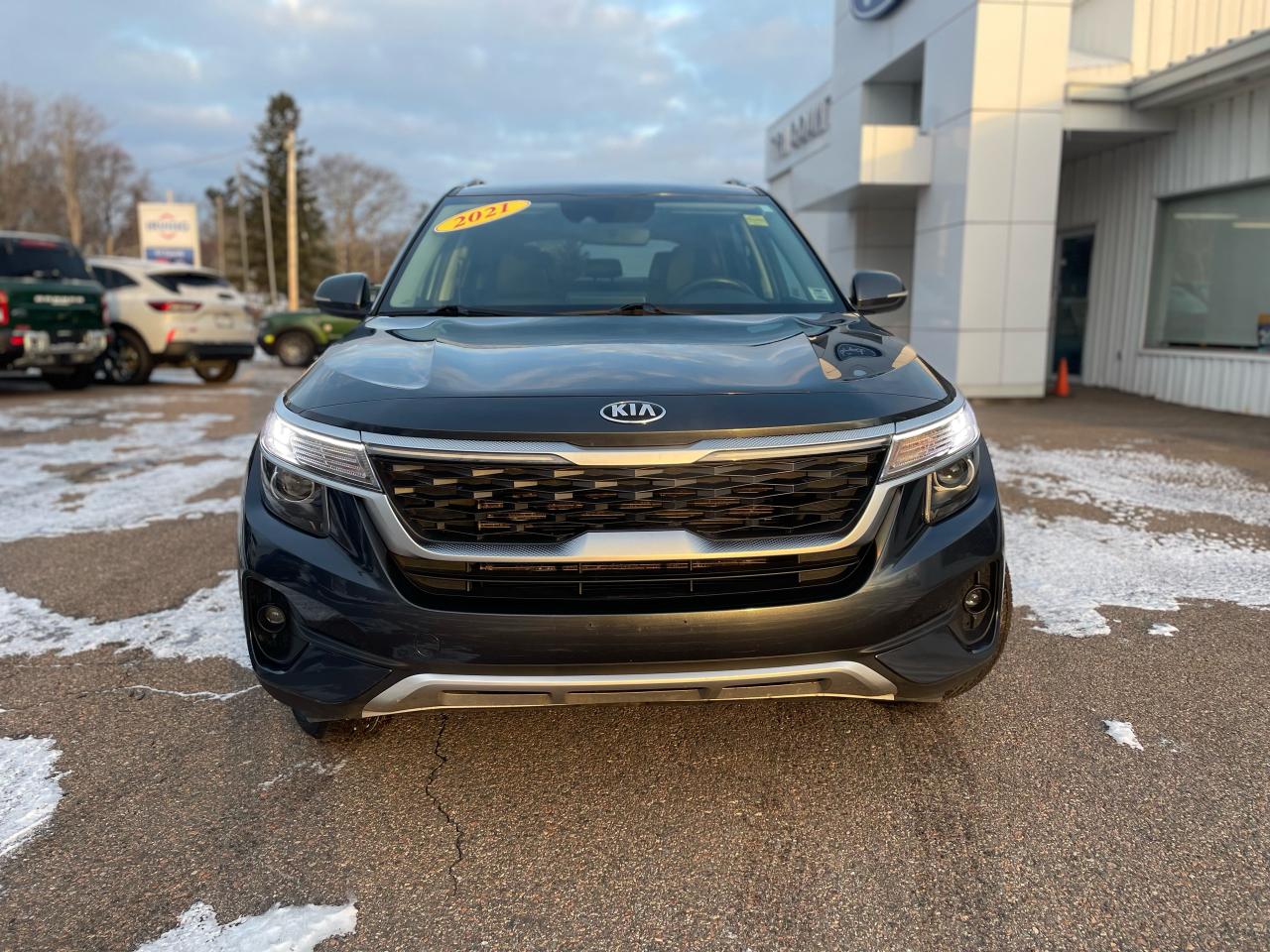 2021 Kia Seltos EX Photo1