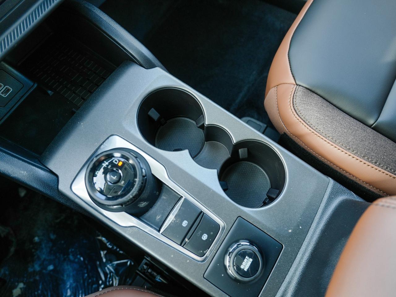 2025 Ford Bronco Sport Outer Banks | AWD | 360 BACK UP CAM | NAVI LEATHER Photo