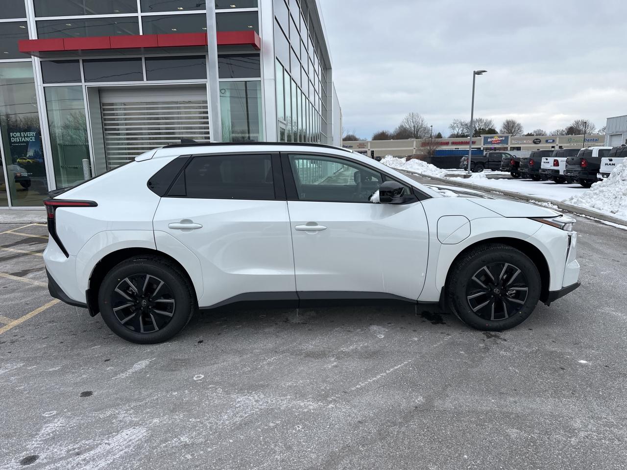 2026 Toyota bZ XLE Photo