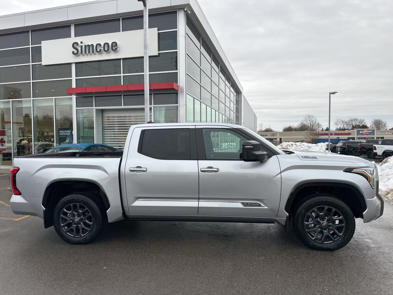 2026 Toyota Tundra Platinum Hybrid Photo