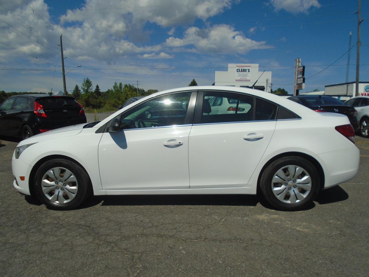 2012 Chevrolet Cruze 4DR SDN LS+ W-1SB Photo4