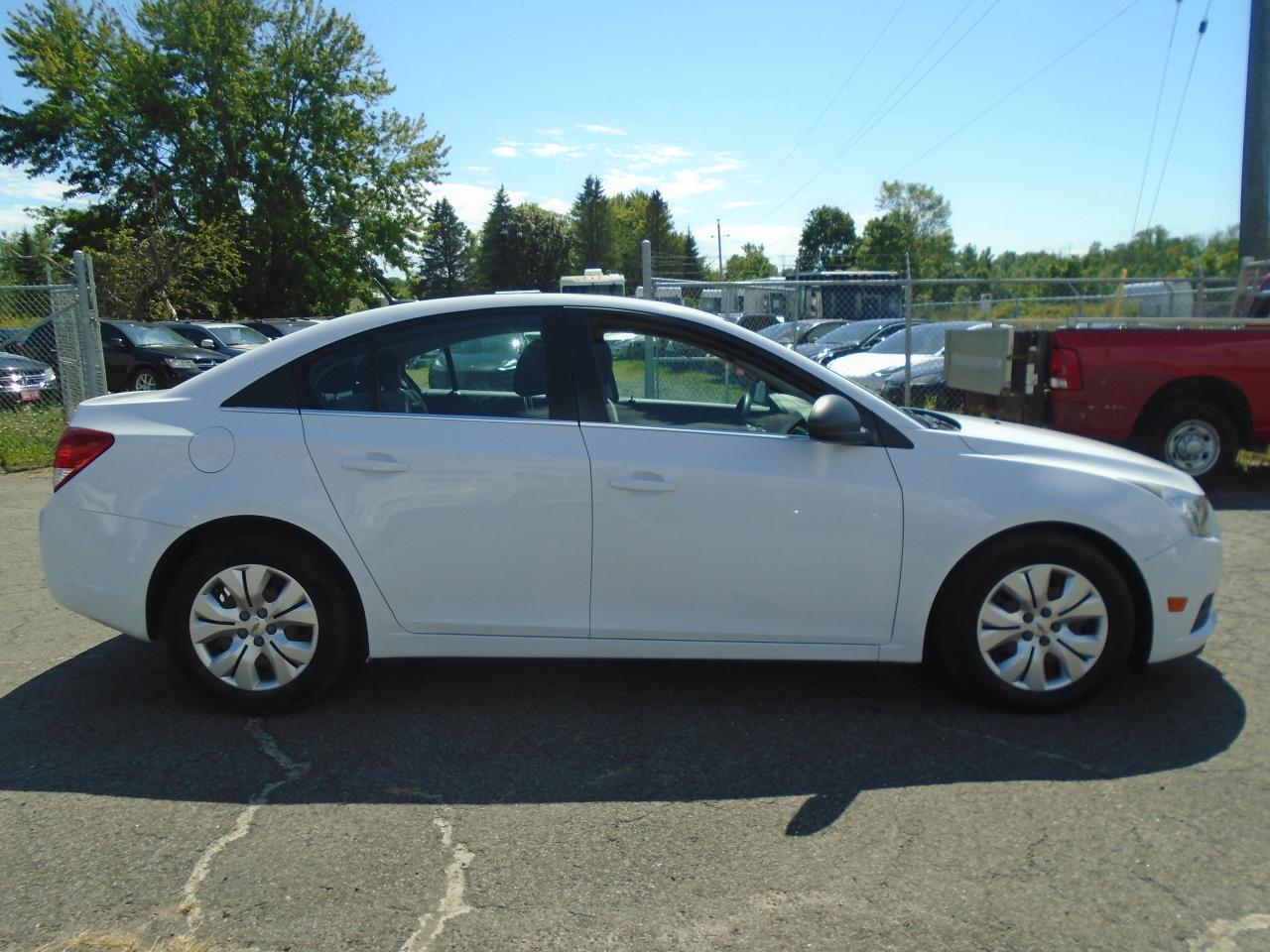 2012 Chevrolet Cruze 4DR SDN LS+ W-1SB Photo3