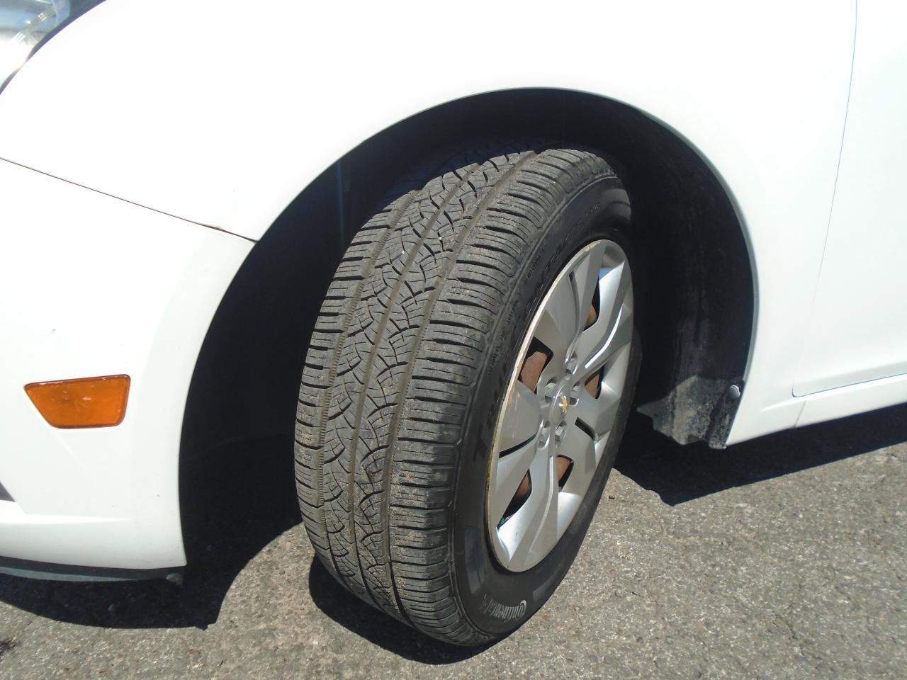 2012 Chevrolet Cruze 4DR SDN LS+ W-1SB - Photo #26