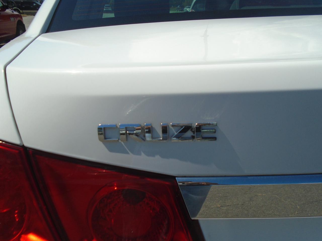 2012 Chevrolet Cruze 4DR SDN LS+ W-1SB - Photo #32