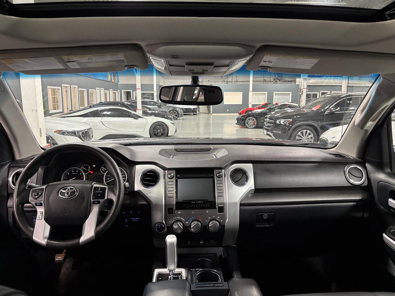 2016 Toyota Tundra SR5|4WD|CREWMAX|iFORCEV8|SUNROOF|BACKCAM|HEATSEATS - Photo #12