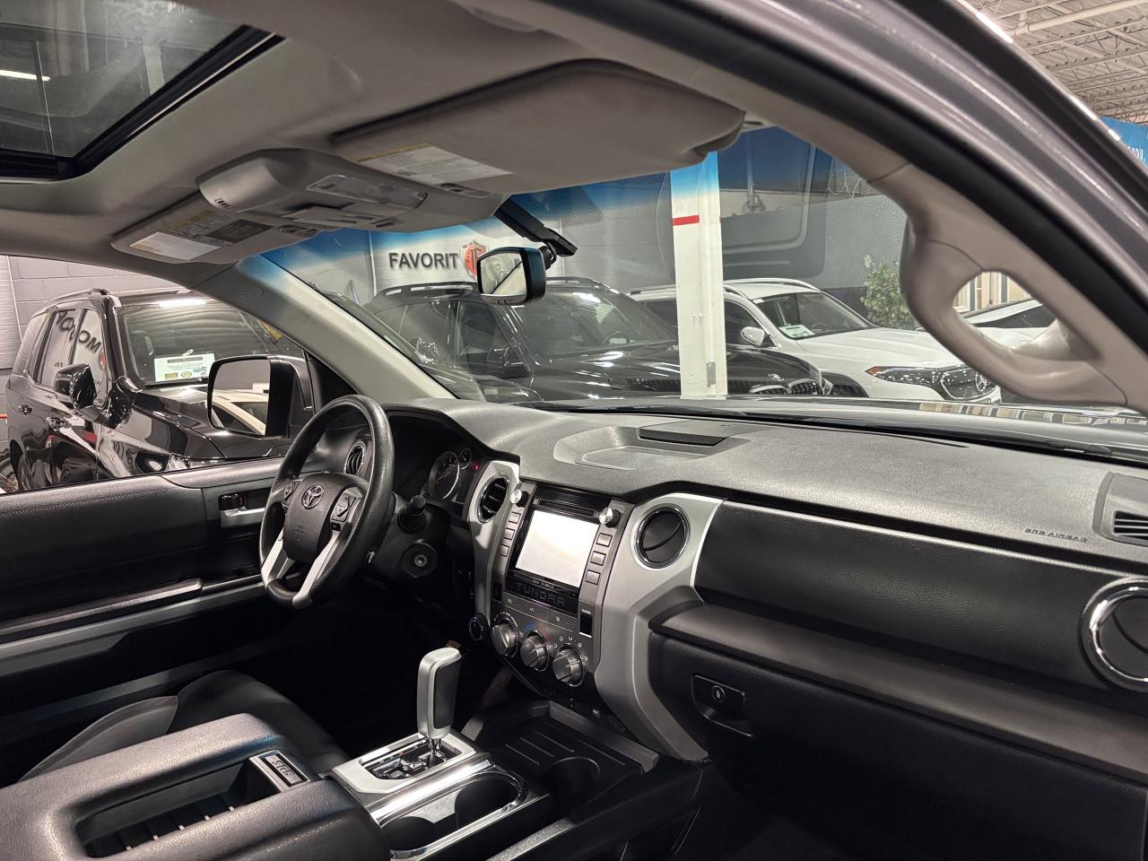 2016 Toyota Tundra SR5|4WD|CREWMAX|iFORCEV8|SUNROOF|BACKCAM|HEATSEATS - Photo #13