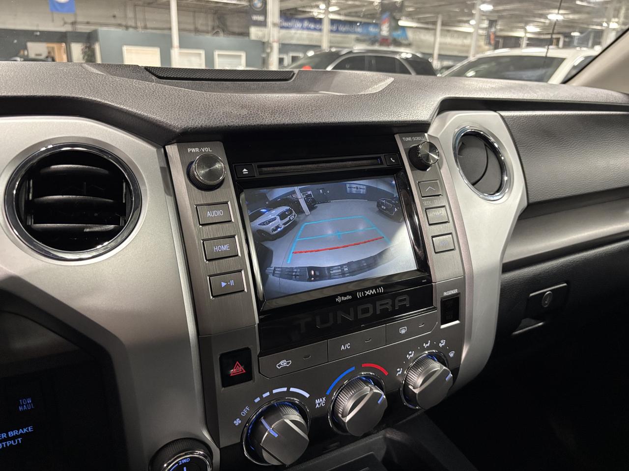 2016 Toyota Tundra SR5|4WD|CREWMAX|iFORCEV8|SUNROOF|BACKCAM|HEATSEATS - Photo #26